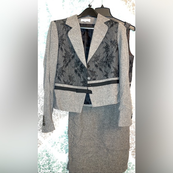 Matching dress & jacket - Picture 2 of 4